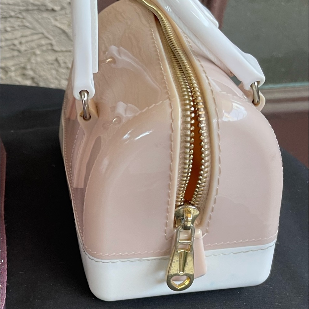 Pillow Shaped Jelly Gel Resin Crystal Handle Purse Mini Bag Neutral Nude & White - Picture 2 of 15